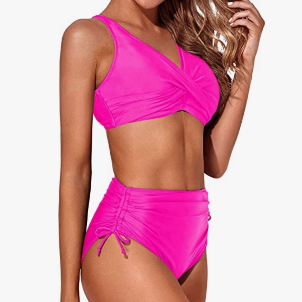 New Fanuerg Twist Front bikini